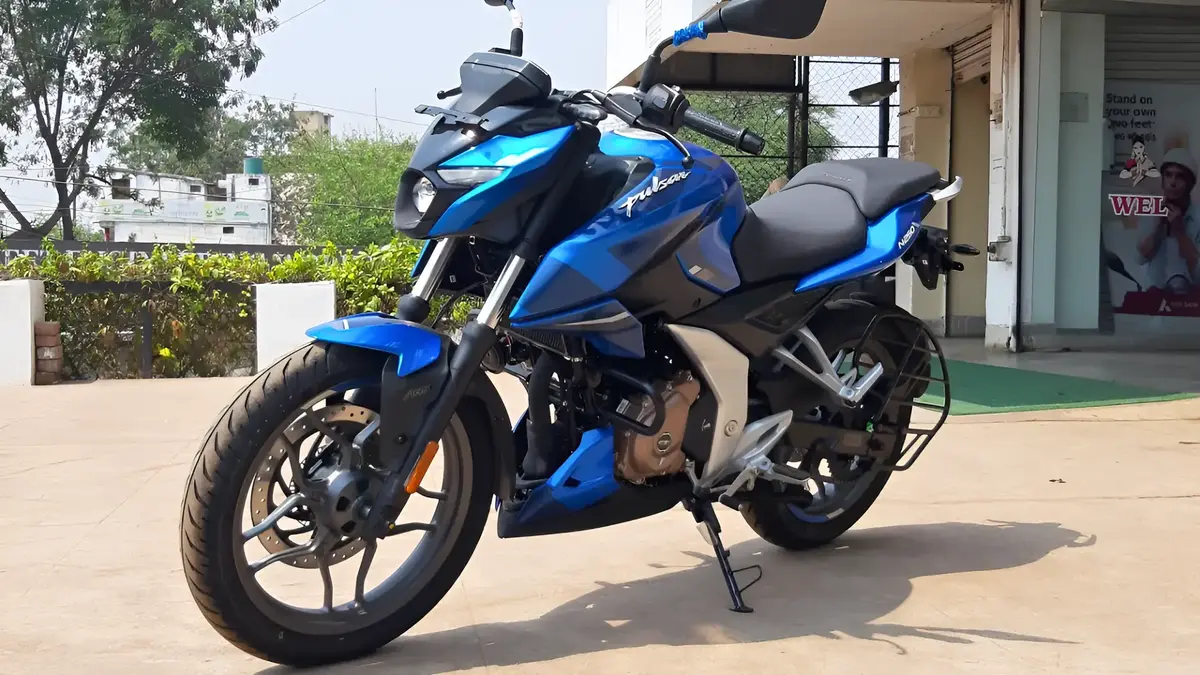 Bajaj Pulsar N250, New Bajaj Pulsar N250 2025, Bajaj Pulsar N250 mileage, Bajaj Pulsar N250 price in India, Bajaj Pulsar N250 features, Bajaj Pulsar N250 engine specs, Best mileage sports bike, Bajaj Pulsar 250cc bike, Bajaj Pulsar N250 review, Bajaj Pulsar N250 launch 2025, Bajaj Pulsar N250 top speed, Bajaj Pulsar N250 walkaround, Bajaj Pulsar N250 performance test, Bajaj Pulsar N250 design, Bajaj Pulsar N250 comparison, Bajaj Pulsar N250 vs Yamaha MT15, Bajaj Pulsar N250 ABS model, Bajaj Pulsar N250 mileage test, Pulsar N250 latest update, Bajaj Pulsar 2025 model